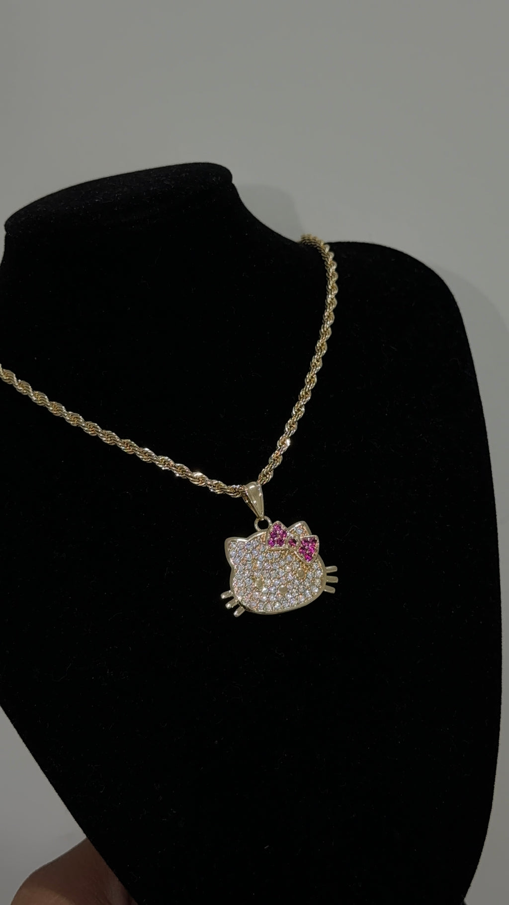 Hk Bling Face Necklace