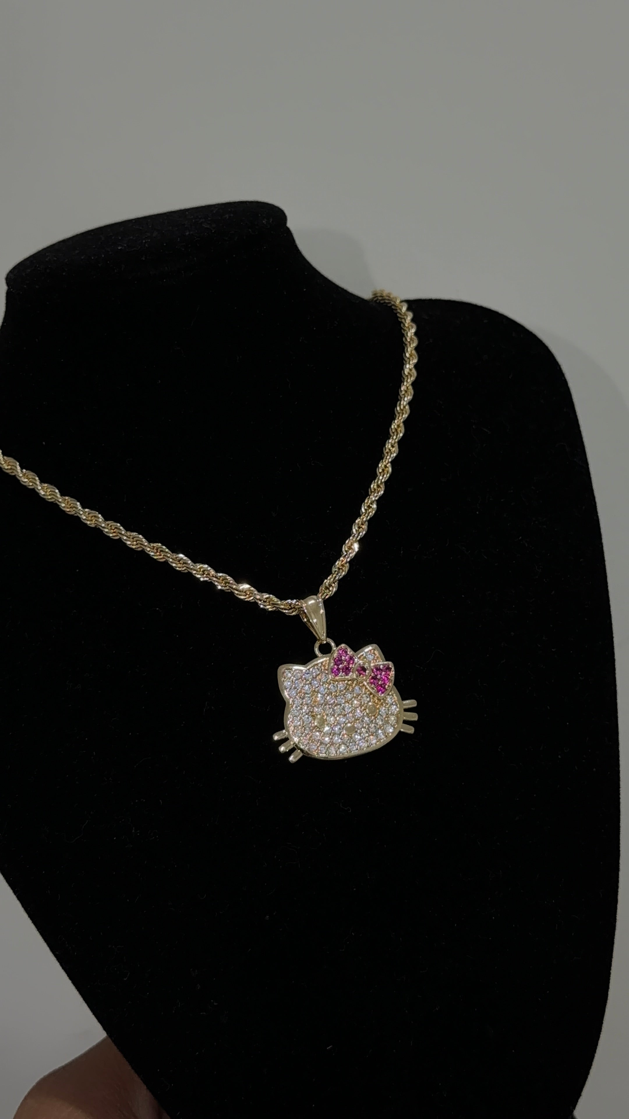 Hk Bling Face Necklace