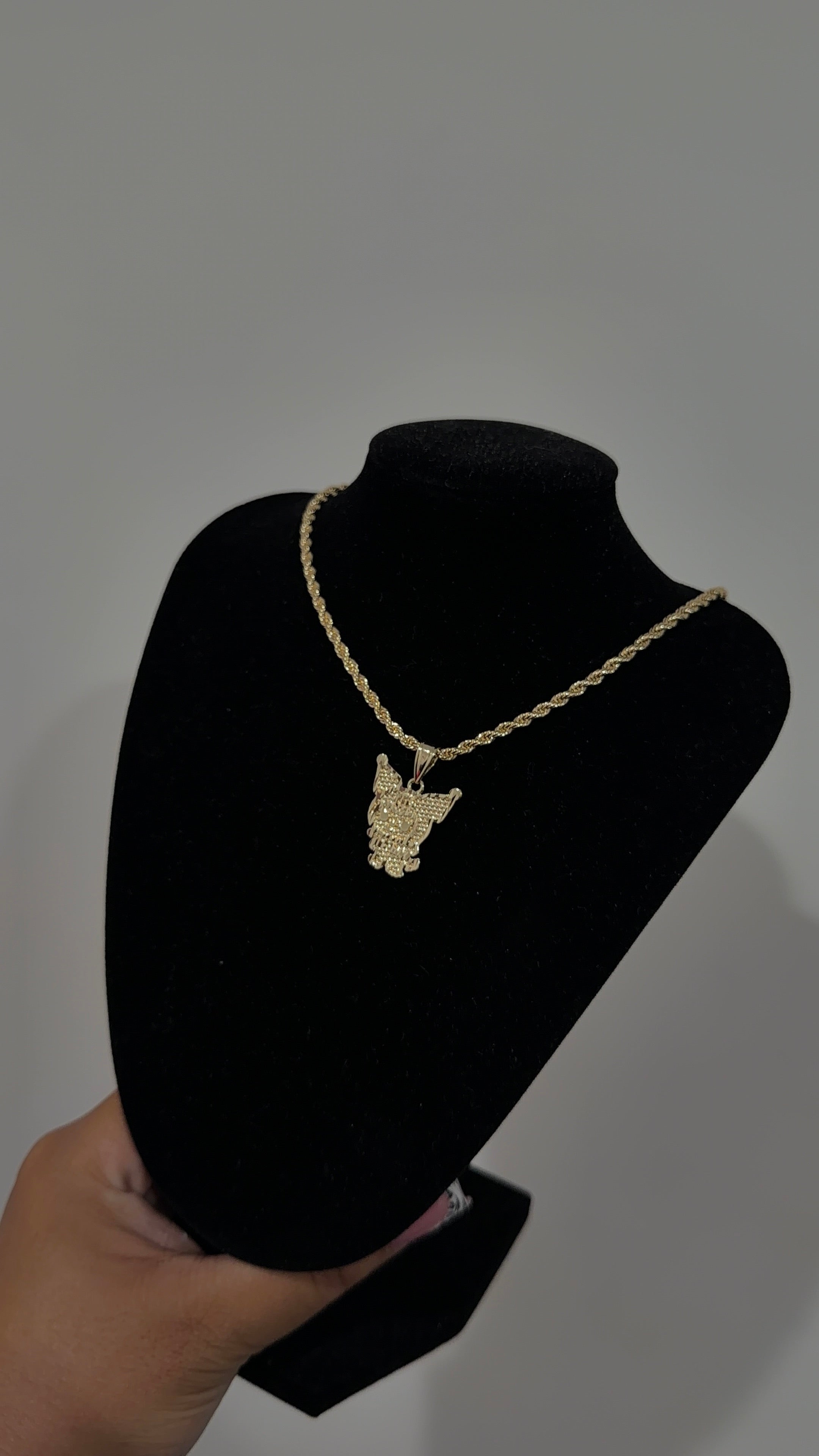 Kromi Chain