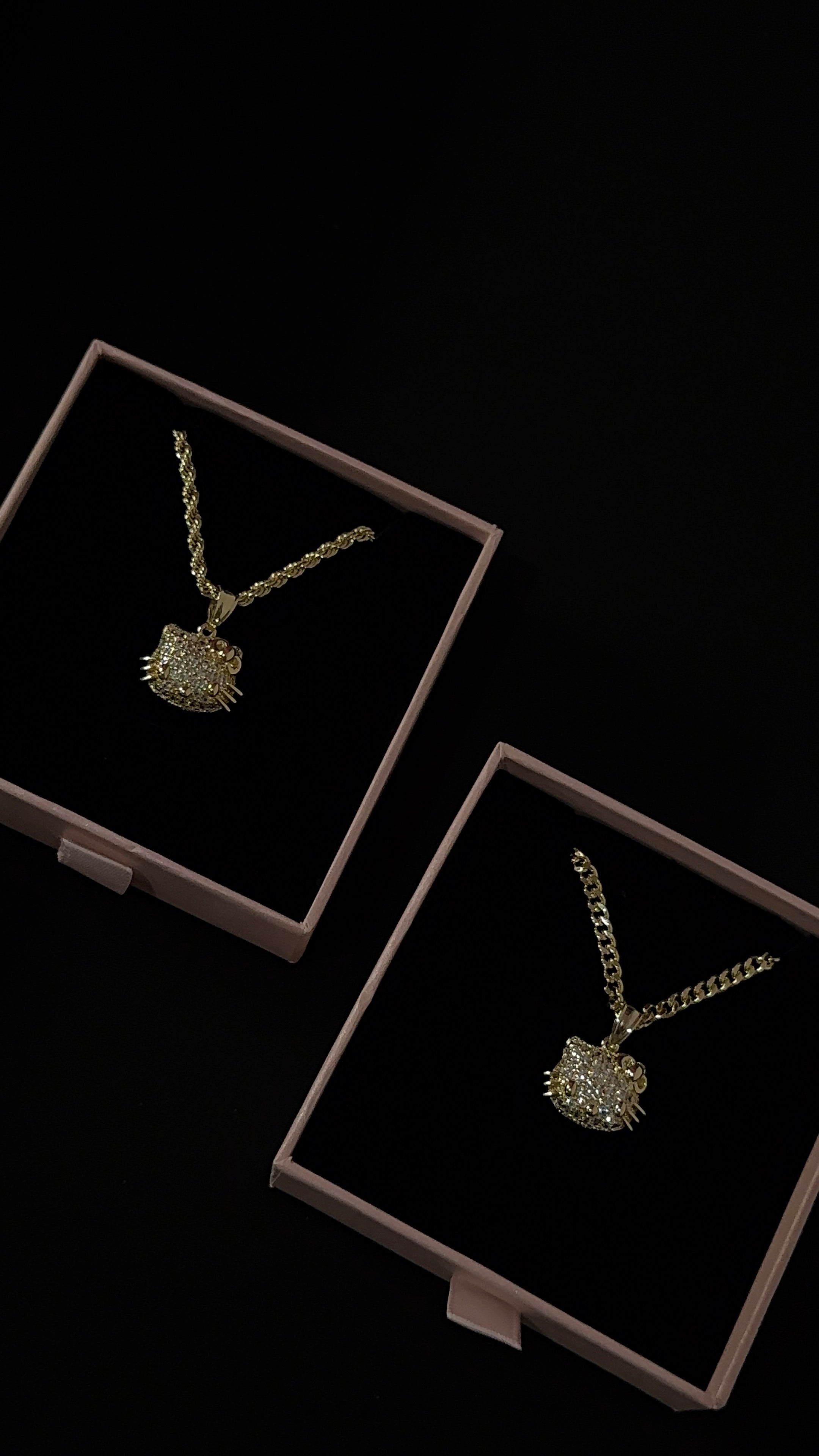 HKitty Necklace
