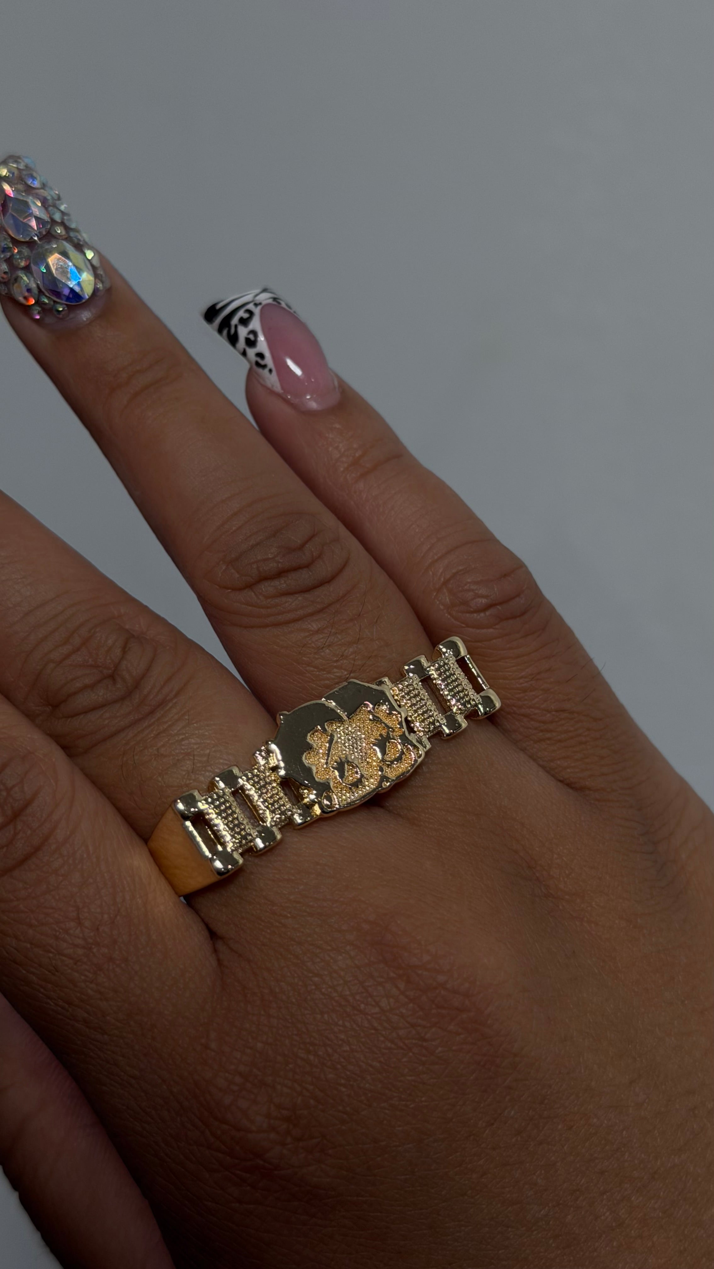2 Finger Rolex Betty Face