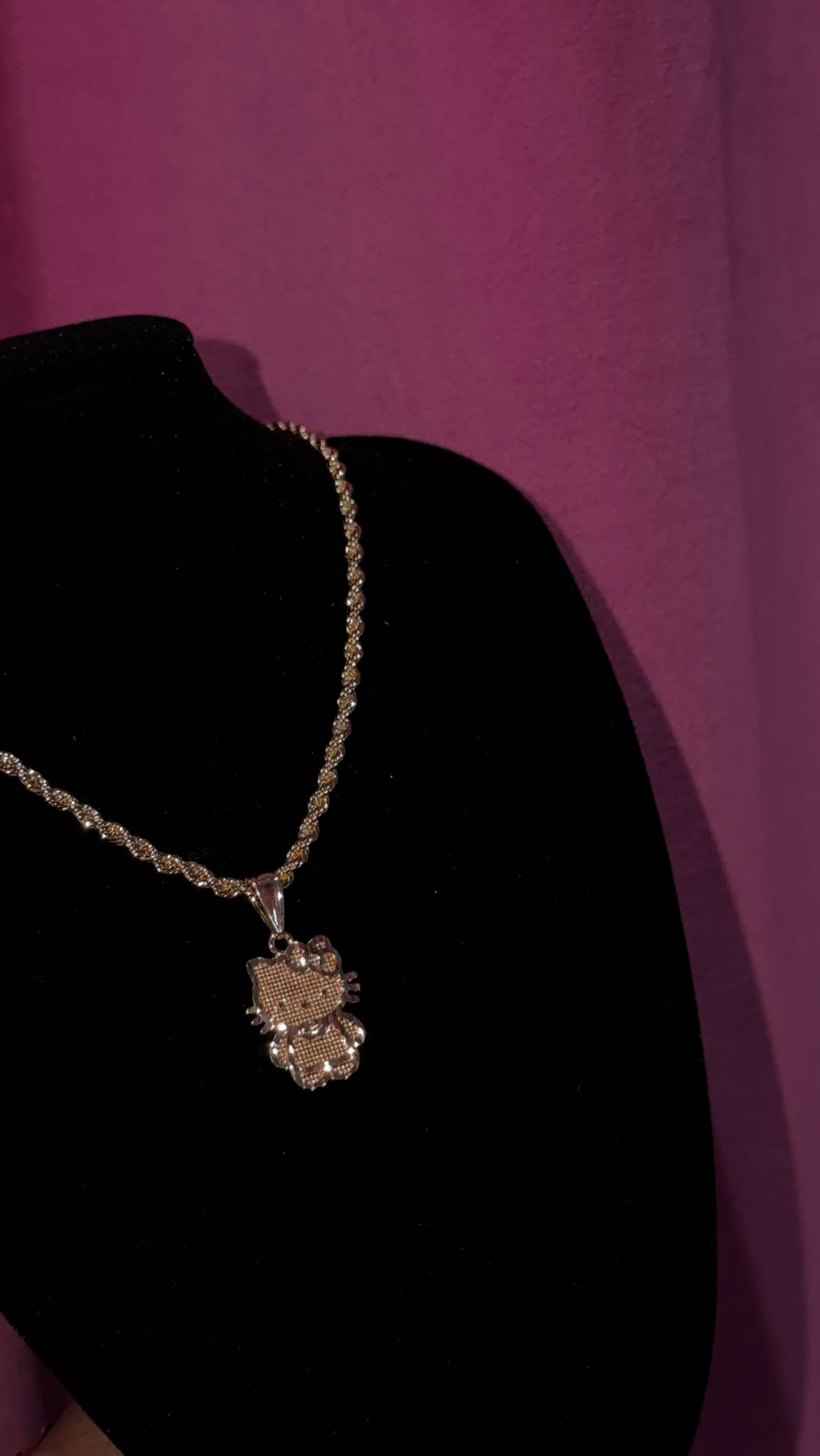 Hk Body Chain